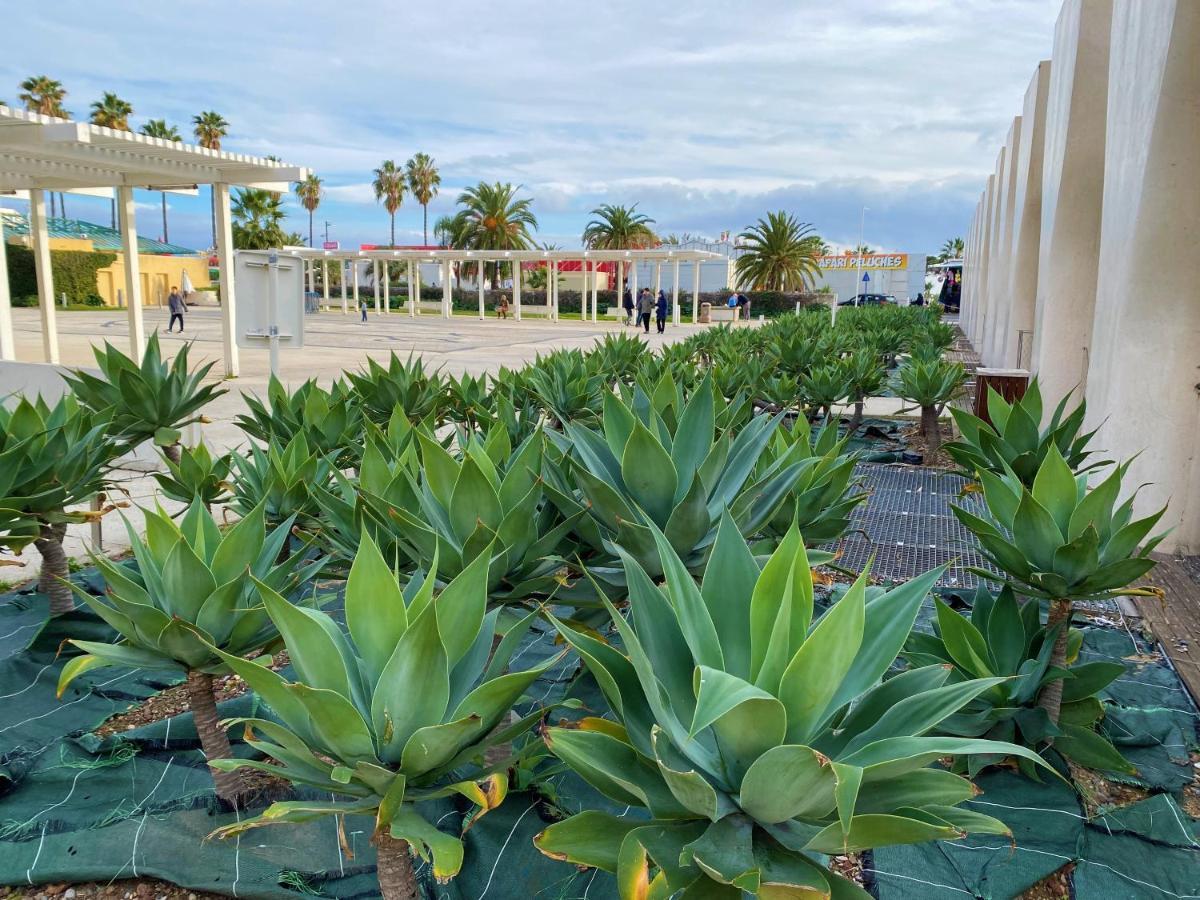 Menton Vacances Exterior foto